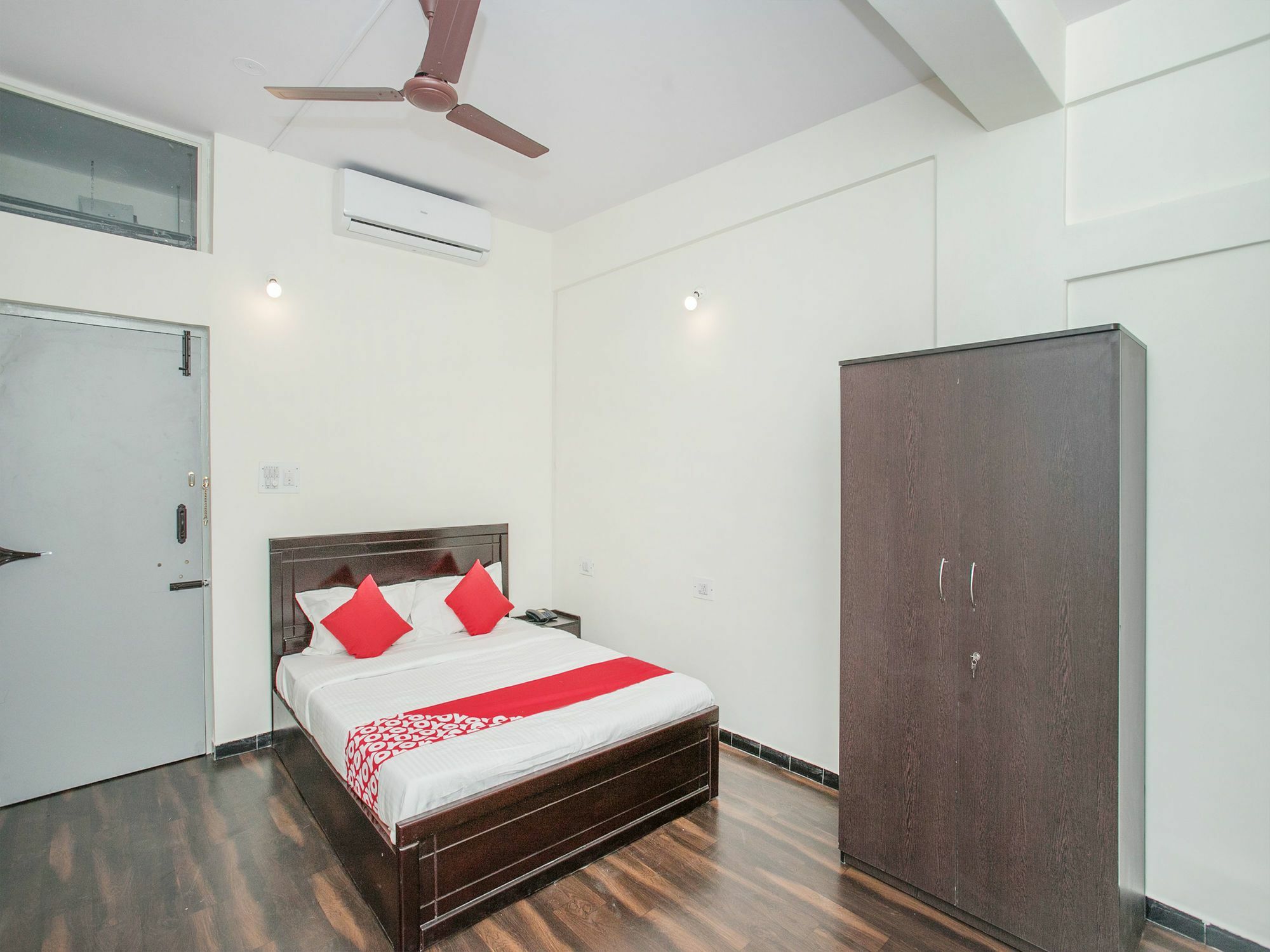 Oyo 14430 Sunshine Grand Hotel Bangalore Luaran gambar