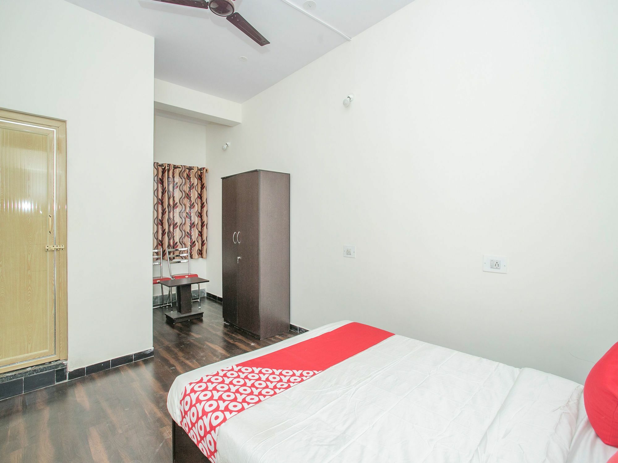 Oyo 14430 Sunshine Grand Hotel Bangalore Luaran gambar